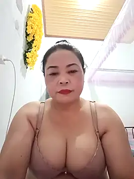 Sexy-bigtits2024 online show from January 19, 1:48 pm