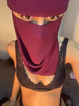 Beautiful arab online show from January 4, 1:48 pm