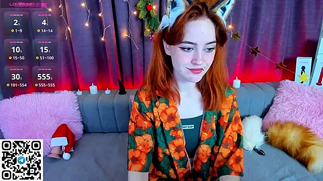 Moxy Foxy online show from December 20, 12:38 am