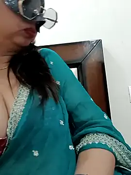 Punjabi Bhabhi online show from December 31, 2:22 am