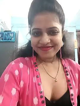 soniya88800 online show from December 13, 6:00 pm