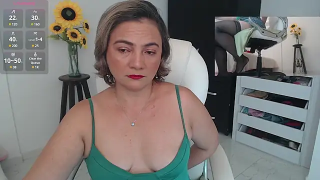 Ghada milf online show from November 14, 10:57 pm