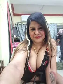 Hot Queen77 online show from January 3, 5:37 pm