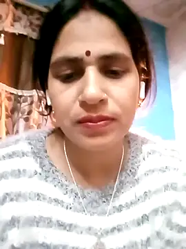 Noughty Bhabhi online show from December 17, 5:06 pm