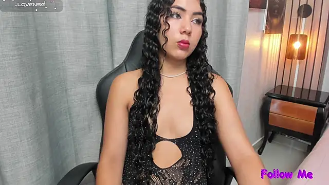 joselyn sexy  online show from December 18, 11:43 am