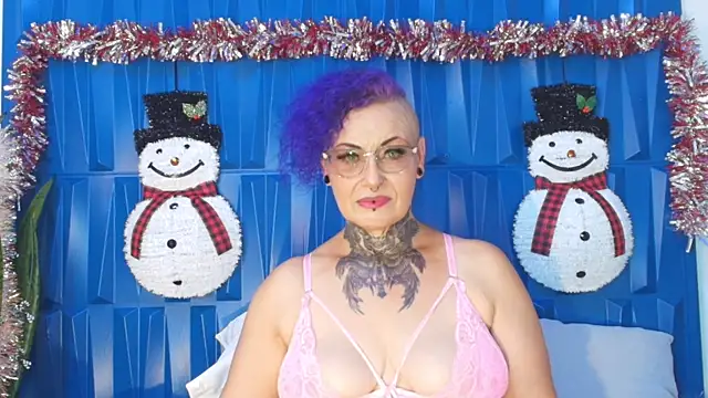 SandyyRose online show from December 2, 5:42 pm