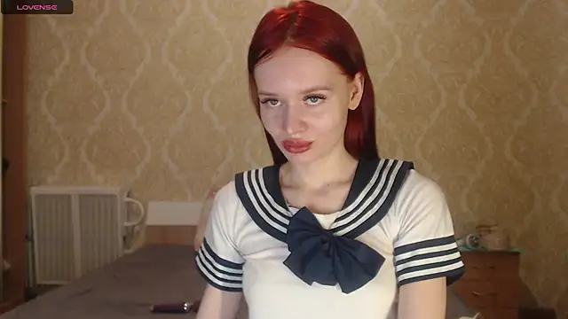 CharlotteGinger online show from November 29, 3:33 pm