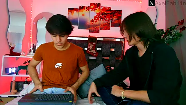 Alex and Fabian online show from December 14, 6:17 pm