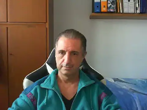 lliuk70mi online show from December 11, 2:48 pm