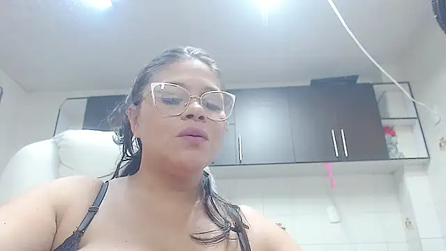 sexy lady 0 online show from November 26, 8:11 pm