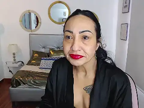 DIOSA DIVINA  online show from November 24, 3:13 pm