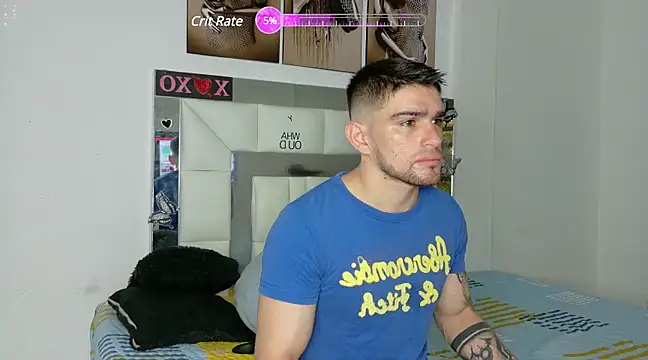 Sexy Alejandro  online show from December 20, 12:10 pm