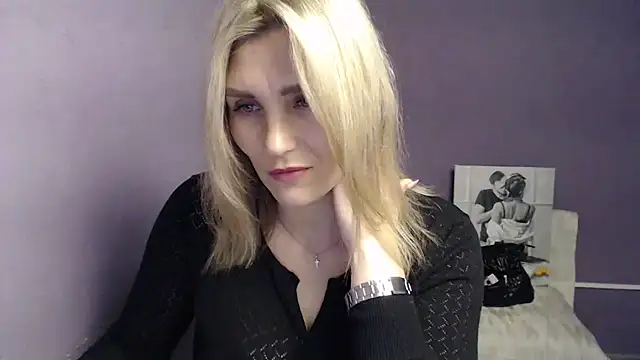  sexy lady online show from December 13, 2:22 pm