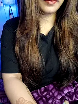 Hotttie Alisha online show from November 27, 4:38 am