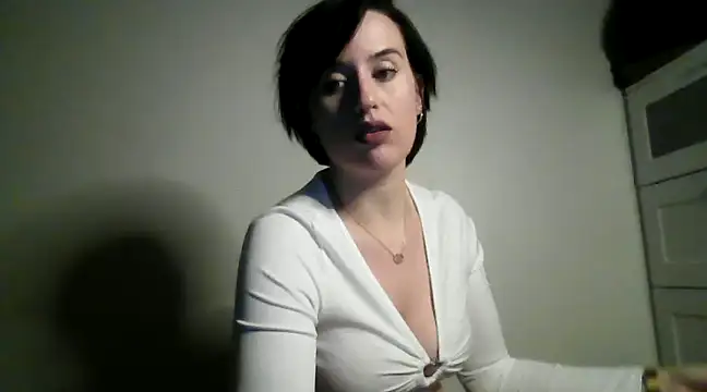 lindsay 33off online show from December 22, 12:07 am