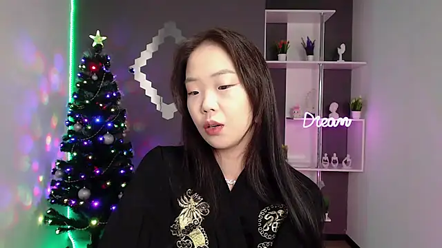 DreamyFairy online show from December 18, 12:07 am