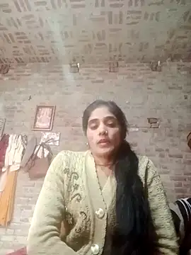 Niki-Verma online show from December 12, 3:57 am