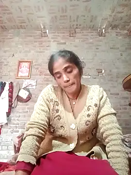 Niki-Verma online show from December 16, 5:24 am