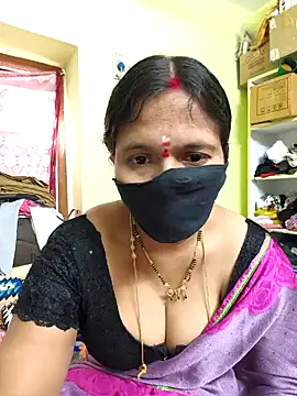 hotladyIndian1 online show from December 23, 4:36 am