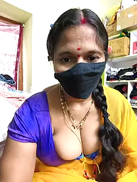 hotladyIndian1 online show from December 19, 8:36 am