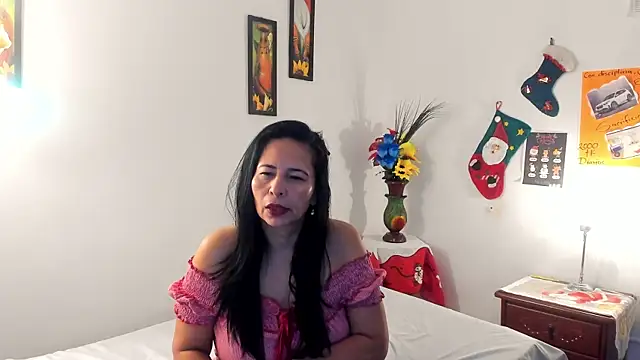 angybarqueen online show from December 30, 1:38 pm