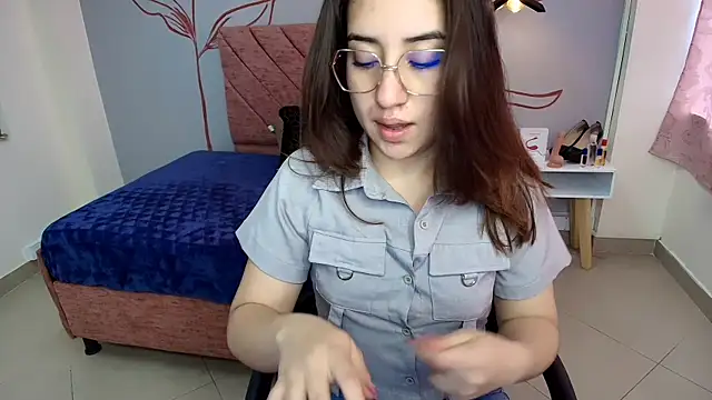 Aly Cute  online show from January 6, 11:57 am