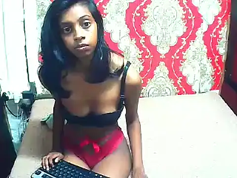 IndianSexyBitch4u online show from November 13, 5:48 am