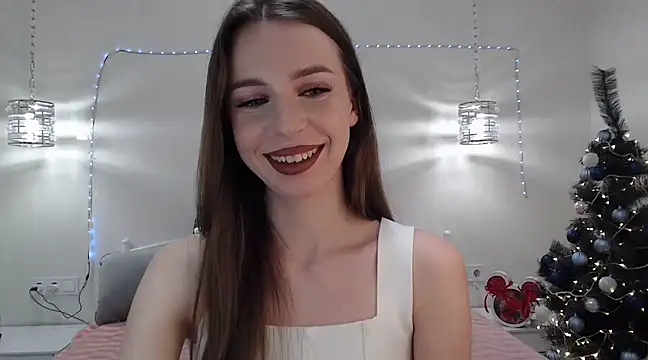 DanaBriiaa online show from December 24, 11:16 pm