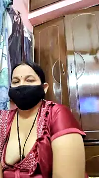 lalitha225 online show from January 6, 5:27 am