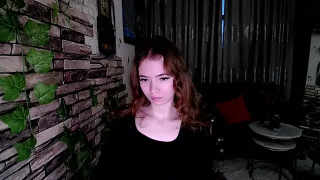 ElizabethClark9 online show from December 18, 4:37 am