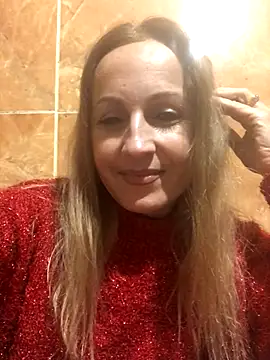 Vladislava4055 online show from November 27, 9:59 pm