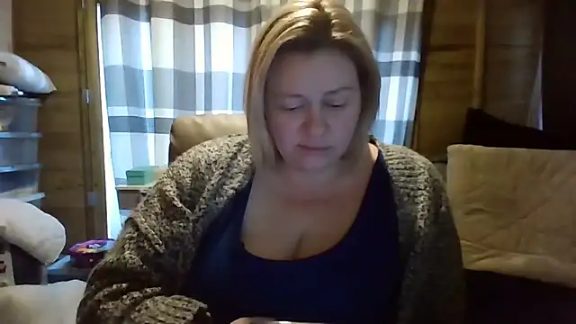 BBW Goddess 24 online show from January 8, 1:39 pm