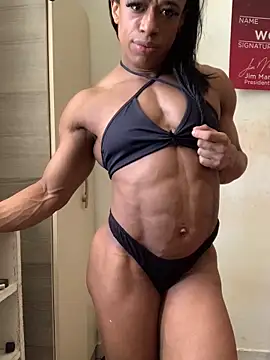 princessofmuscles online show from November 24, 5:21 pm