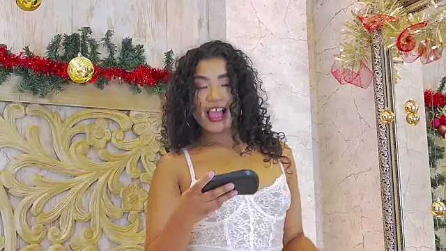 AlysaSaenz online show from December 27, 12:07 pm