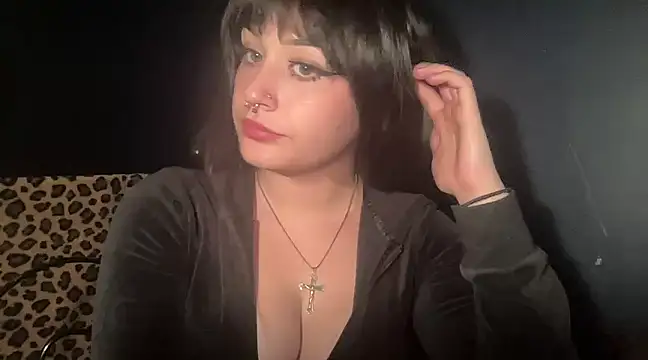 goddessjuniper online show from January 7, 4:53 am