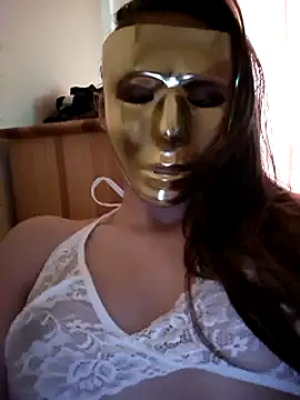 Themaskedgirl22 online show from November 16, 1:00 pm