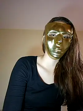 Themaskedgirl22 online show from December 7, 12:29 pm