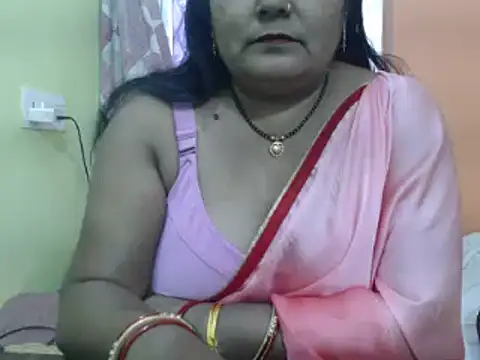 Sexy Renukaa online show from December 30, 9:32 am