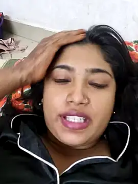 Sakshi Sharma online show from December 13, 9:28 pm