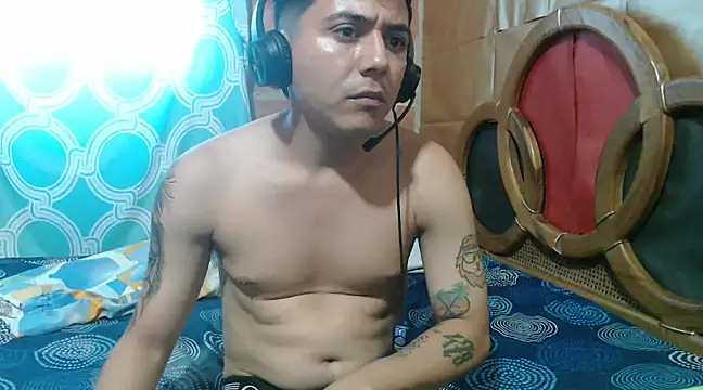 Horny dirty boy online show from December 9, 9:37 pm