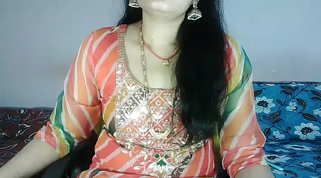 PRIYA JAAN05 online show from January 19, 1:15 pm