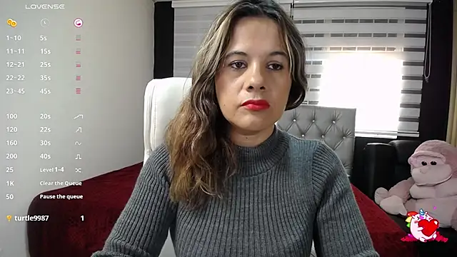 dulceferrer   online show from December 27, 5:22 pm