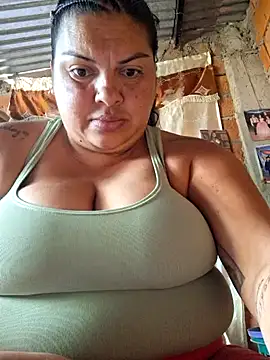 chubby sexy big tits online show from January 1, 6:04 pm