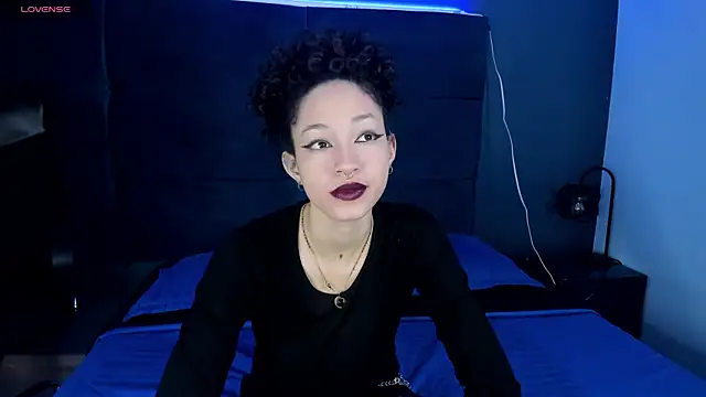 Emilywiillss online show from December 29, 3:39 am