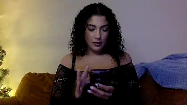 JasmineDolll online show from December 28, 1:11 am