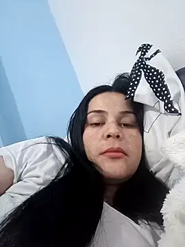 julianamilk69 online show from January 8, 12:56 pm