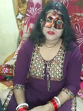 Hot muskaan online show from January 7, 1:31 pm