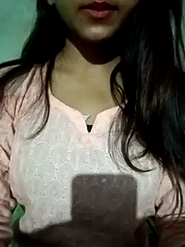 Cute-Riya77 online show from January 10, 5:04 am