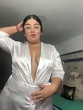 karla hotgirl online show from February 8, 3:01 am