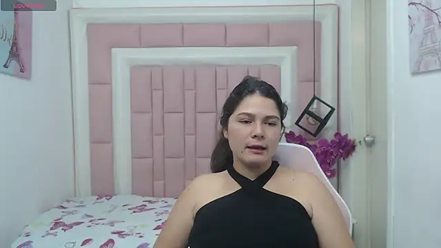 ValeriaXoxo  online show from February 1, 12:57 pm